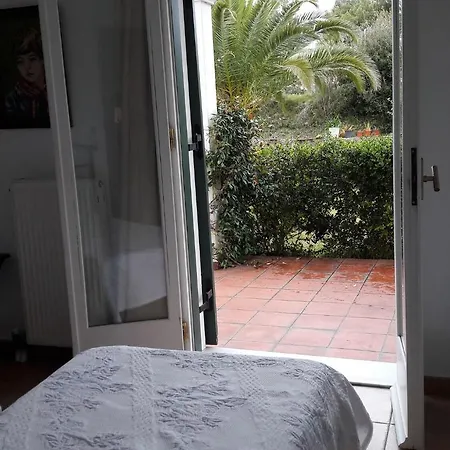 Moschona Appartement *