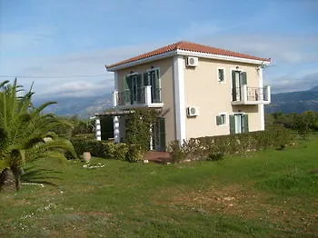 Moschona Appartement *